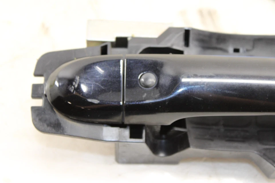 Manija de puerta exterior delantera derecha Nissan Juke 2011-2014 OEM GI181 Foto 2 de 4