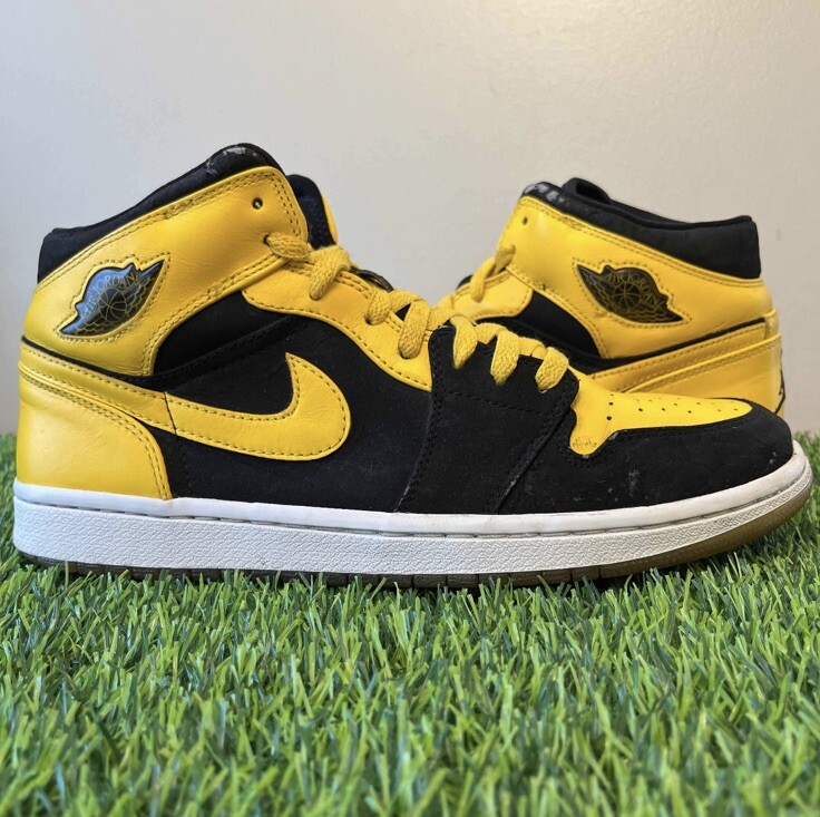 Air Jordan 1 Retro New Love 2007 Yellow Black Size 11 Air Jordan 1 Retro New Love 2007 Yellow Black Size 11