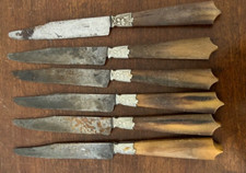 6 Anciens Couteaux de Table