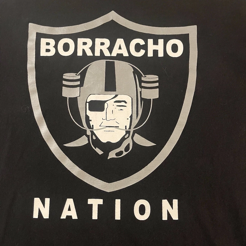 Escudo vintage Borracho Nation Raiders para hombre plateado y negro talla grande Foto 3 de 4