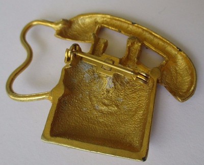 Grande Broche Bijou Rétro Ancienne En Forme De Téléphone – Couleur Or Mat Et Brillant – Occasion