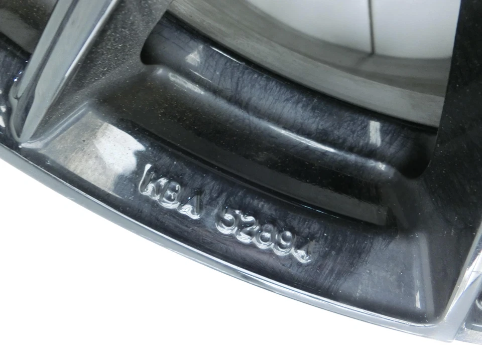 1x Jante aluminium 5X114.3 8.5X20Zoll ET Infiniti M Q70 Y51 M35h KBA52894 - Photo 4/4