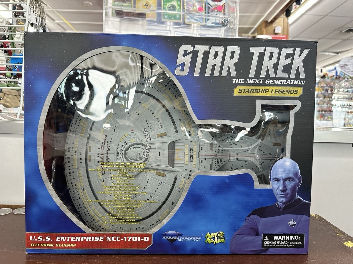 Art Asylum Star Trek The Next Generation U.S.S. Enterprise NCC