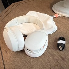 White Bluetooth Wireless Over-Ear Headphones Built-In Mic, USB Cable, Bag