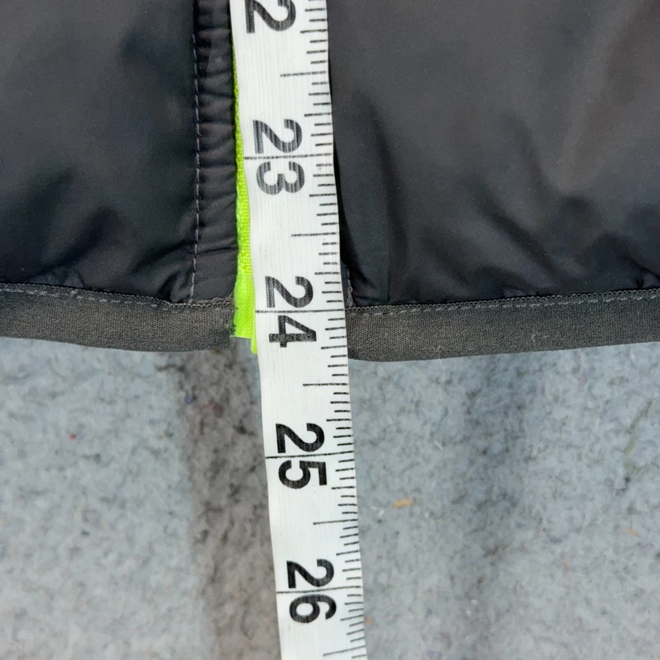 Куртка пуховая The North Face для мальчиков большая серая желтая с утепленной подкладкой уличная ДЕФЕКТ - Изображение 4 из 4