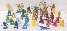 Vintage Plastic Cowboys Indians Figures Toys