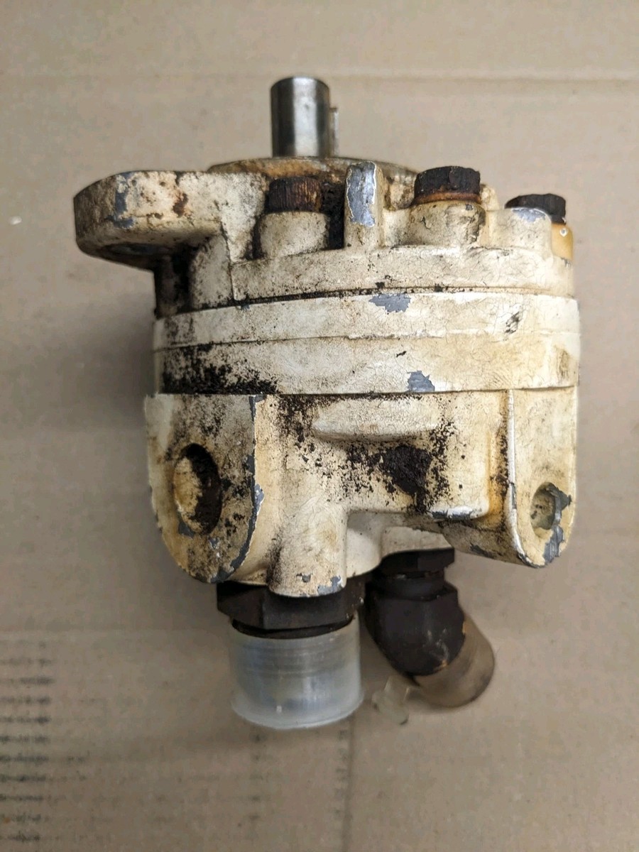 Bobcat 610 600 Wisconsin Hydraulic Pump 6519278 VH4D VF4D Melroe