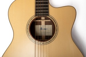 Ibanez ACFS580CE-OPS Artwood Fingerstyle All-Solid Grand Concert Guitar. MINT!