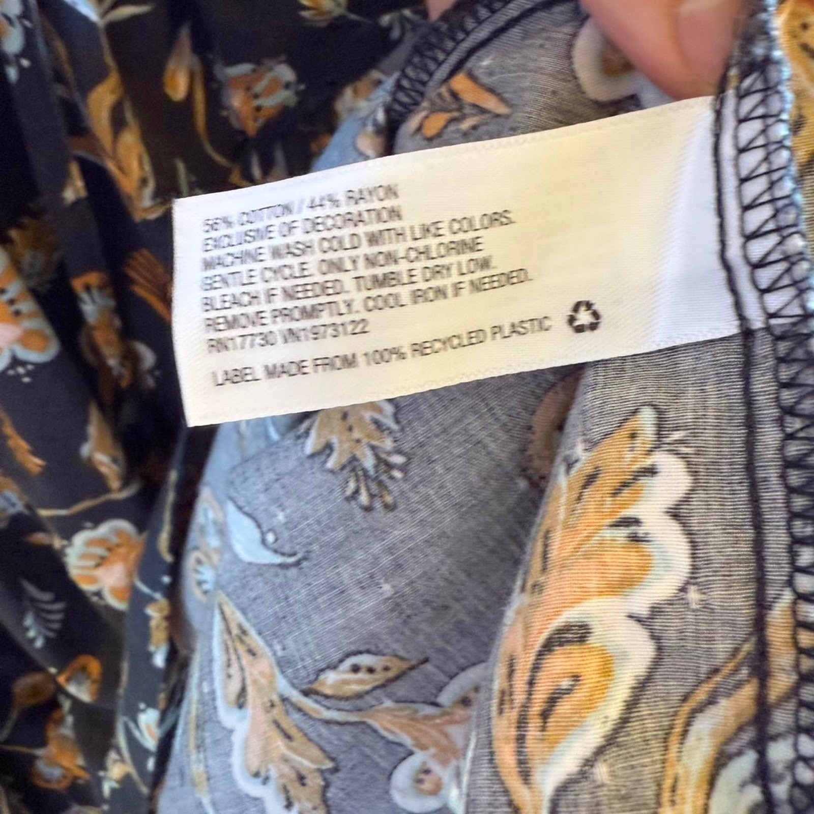 Universal Thread Boho Whimsy Floral Medium Flowy - image 4