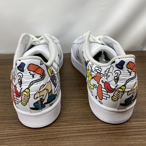 Adidas Originals Mens Superstar White Comic Sneakers Size 9.5 Shoes White GW5782 - Picture 3 of 9