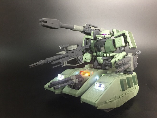 MK model MG 1/100 MS-06V ZAKU TANK with LED green color | eBay