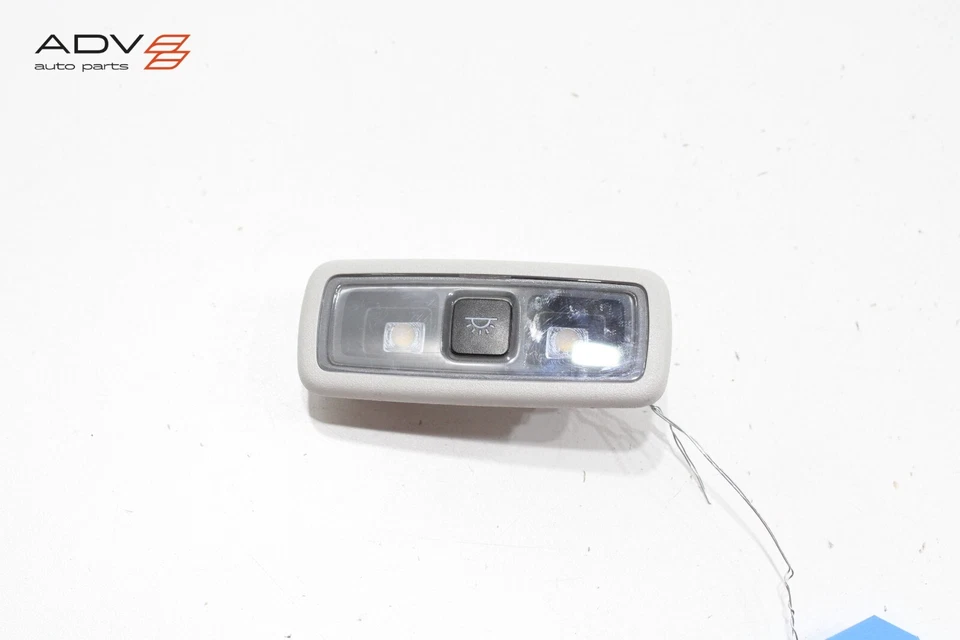 FORD MUSTANG MACH-E 2021-2024 LUZ CÚPULA TRASERA DERECHA LÁMPARA DE LECTURA OEM Foto 2 de 4