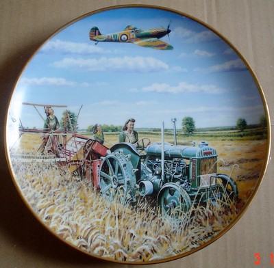 Danbury Mint Collectors Plate HARVEST 1940 From FARMING THROUGH THE WAR YEARS