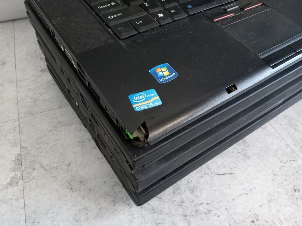 Lot of 4 - Lenovo ThinkPad T520 T530 15" Laptops Intel i5 *PARTS / REPAIR* -RR - Image 2 of 4