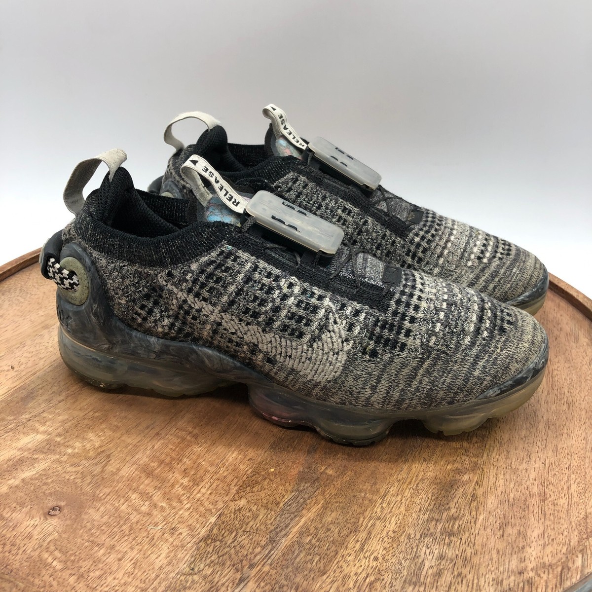 NIKE Air Vapormax 2020 Flyknit (GS) Shoes 'Oreo' Sz Women's Sz  CJ4069-004