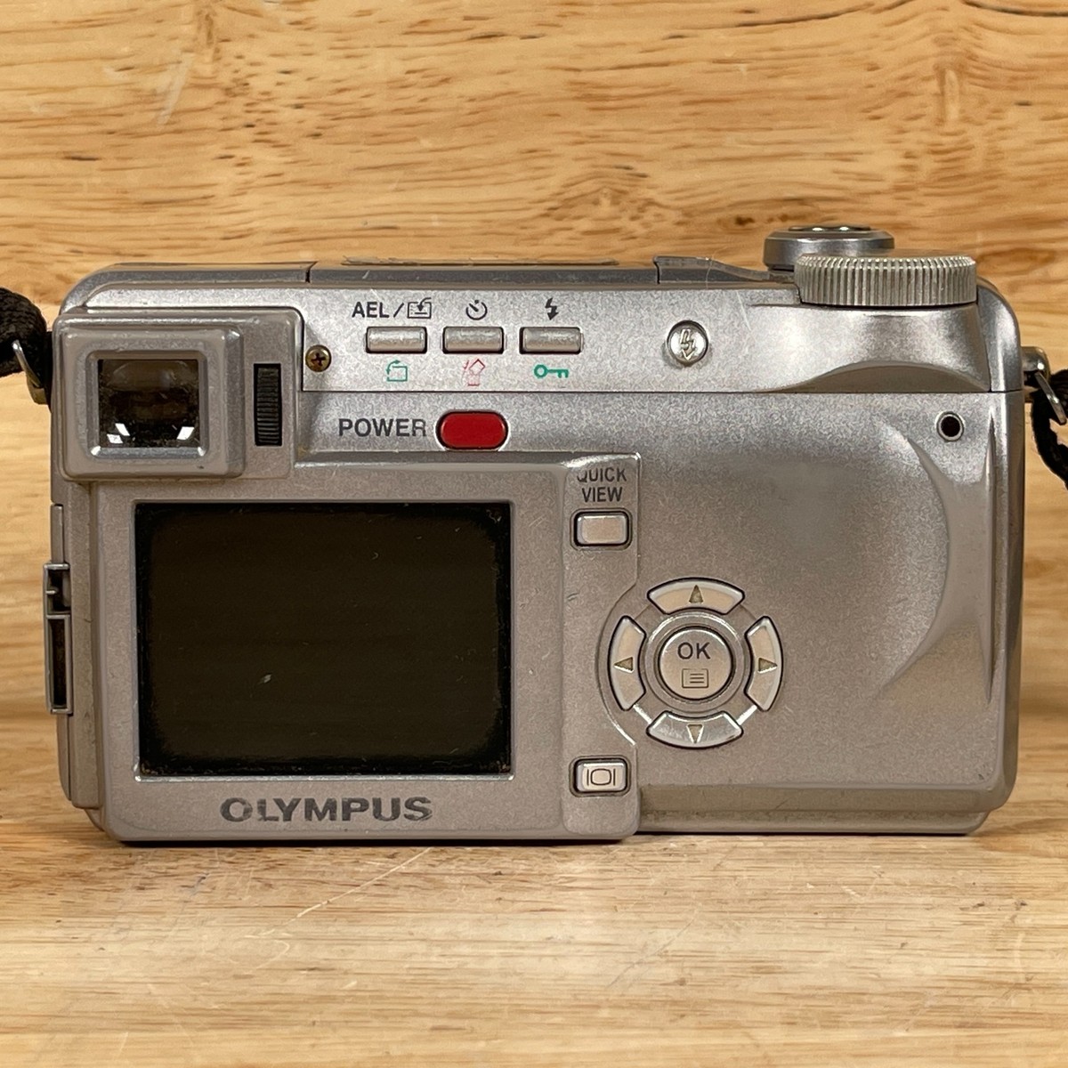 Olympus C-765 Ultra Zoom Digital Camera 1.8