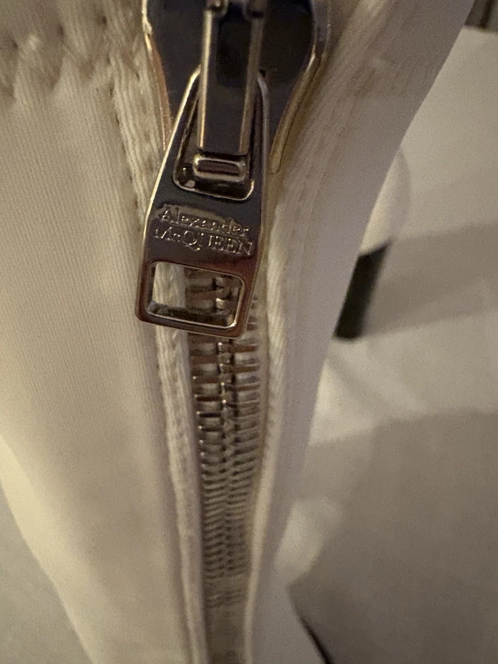 Alexander McQueen Scubba Boot White Women's Size 6 - Image 4 of 4