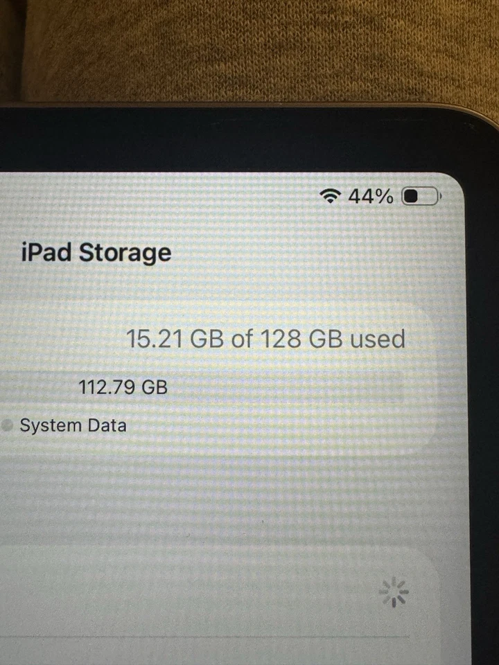 Apple iPad Pro 11-inch (2nd generation) · 128GB · Wi-Fi, photo 3 of 4