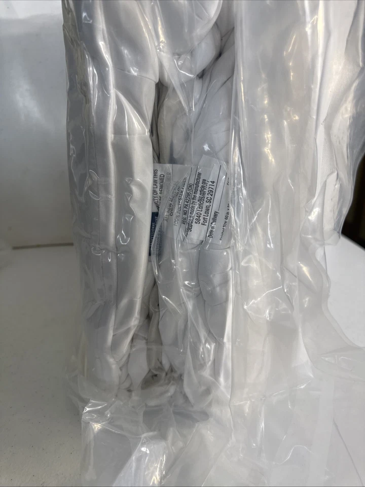 BRAND NEW Concierge Collection One Queen Mattress Topper 60x80 Airtight Compress - Image 3 of 4