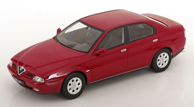 1:18 Triple 9 Alfa Romeo 166 1999 red