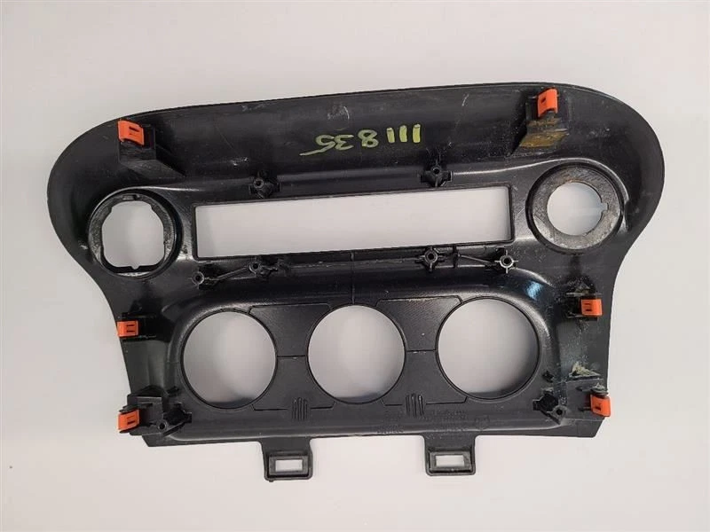 11-18 JEEP WRANGLER DASH AC HEATER CLIMATE CONTROL SWITCH BEZEL COVER OEM  - Image 4 of 4