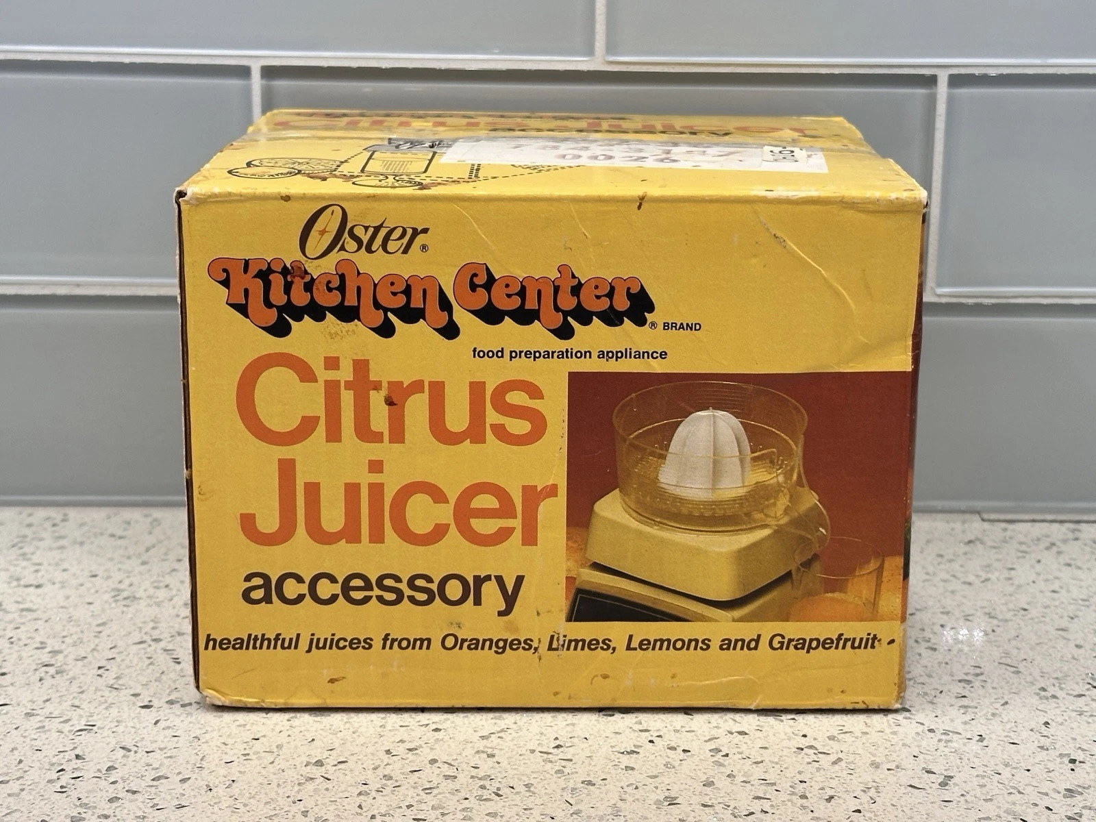 Vintage Oster Kitchen Center Citrus Juicer Accessory Model 952-06 Almond NIB!!
Opens in a new window