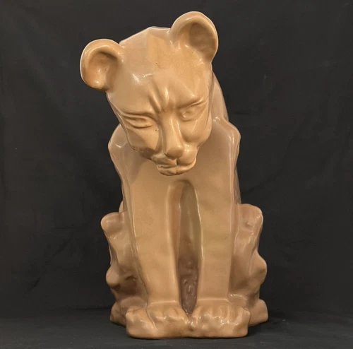 VAN BRIGGLE POTTERY RARE CHIMNEY CAT IN GREAT BROWN MATTE GLAZE....MINT & SIGNED