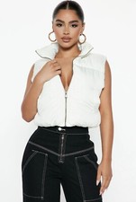 Fashion Nova White Puffer Vest Size X-small