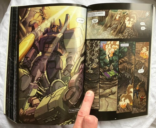Transformers Armada Omnibus TPB 2016 IDW Comics Paperback *FIRST EDITION, RARE!* - Picture 8 of 8