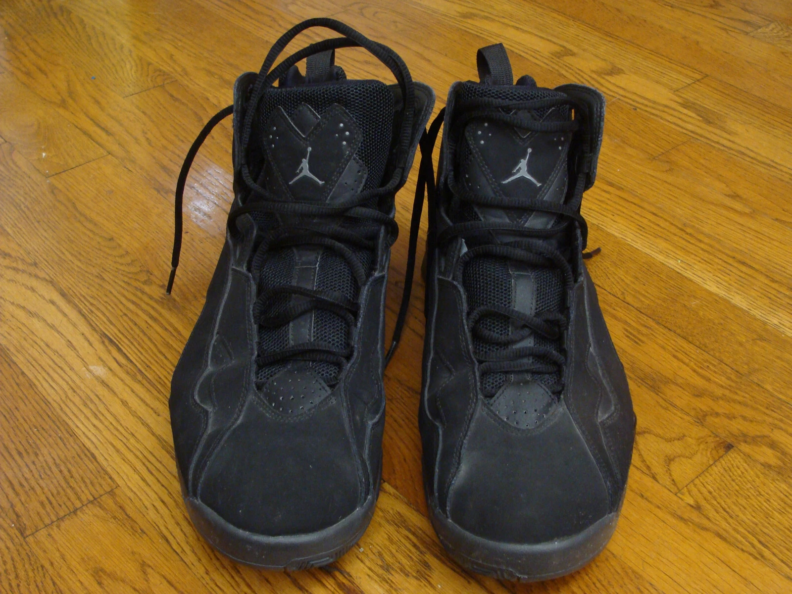 Scarpe da ginnastica Nike Jordan True Flight nere scamosciate sportive 13