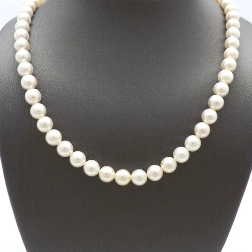 10k Gold Akoya Pearl Necklace Nice 