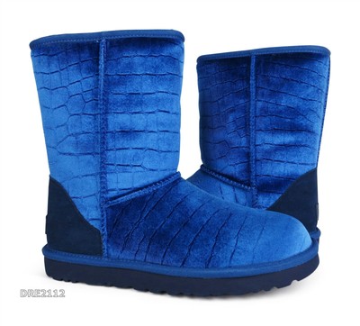 classic short croc uggs