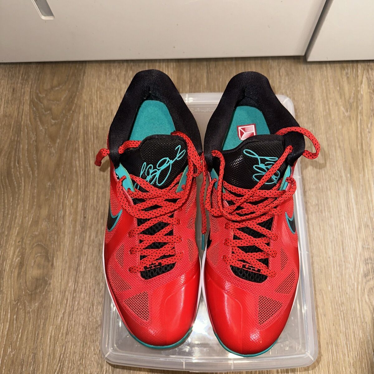 Nike LeBron IX 9 LOW LIVERPOOL ACTION RED-BLACK 2012 SIZE 12 Nike LeBron IX 9 LOW LIVERPOOL ACTION RED-BLACK 2012 SIZE 12