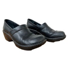 Born Black Leather Women  s Clogs Size 8