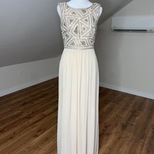 Adrianna Papell Beaded Blush Champagne Gown Art Deco Formal Dress Size 4