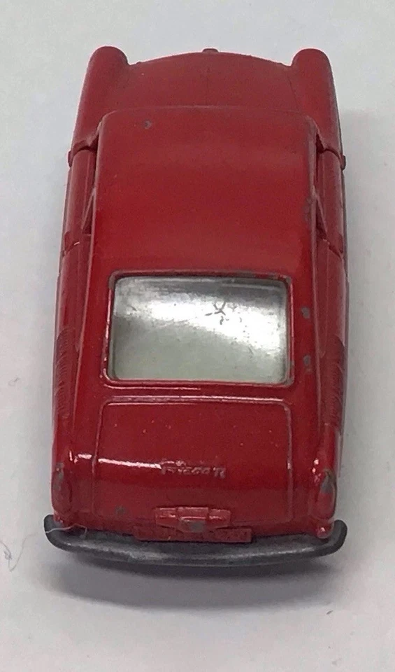 Vintage Matchbox Volkswagen 1600 TL Series No. 67 England Lesney Red Vintage - Image 2 of 4