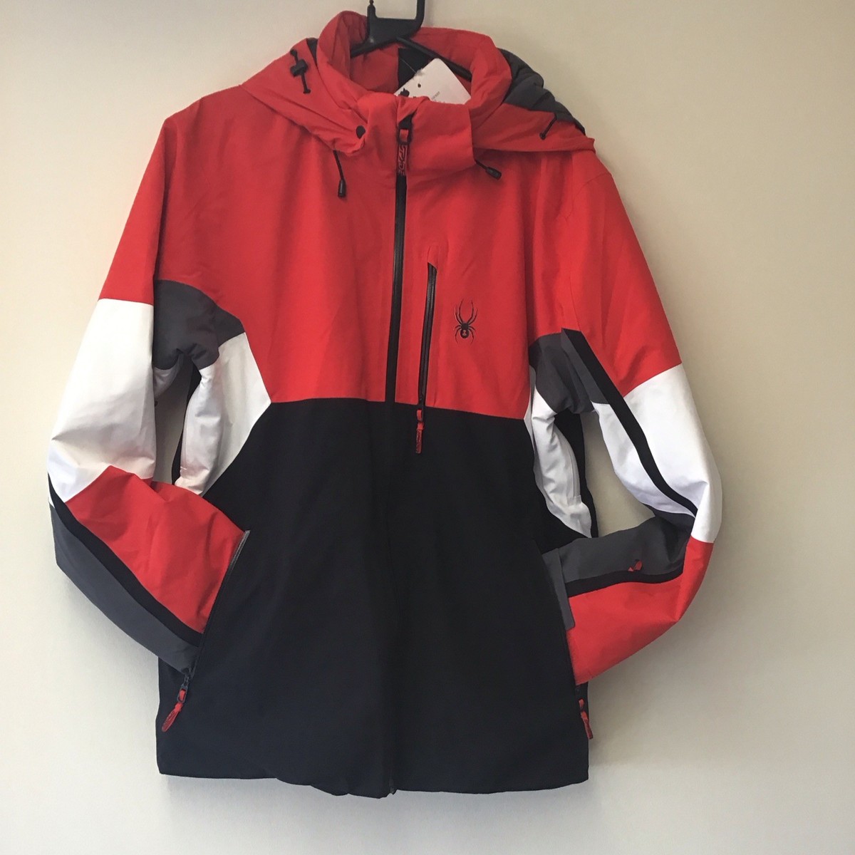 Skiing Spyder Volcano Jacket Spyder Mens Epiphany Ski Jacket