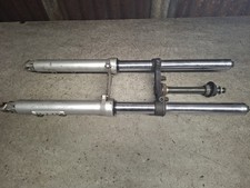 Suzuki GSX 600 F - Front Forks Suspension - Seals Leaking & BENT