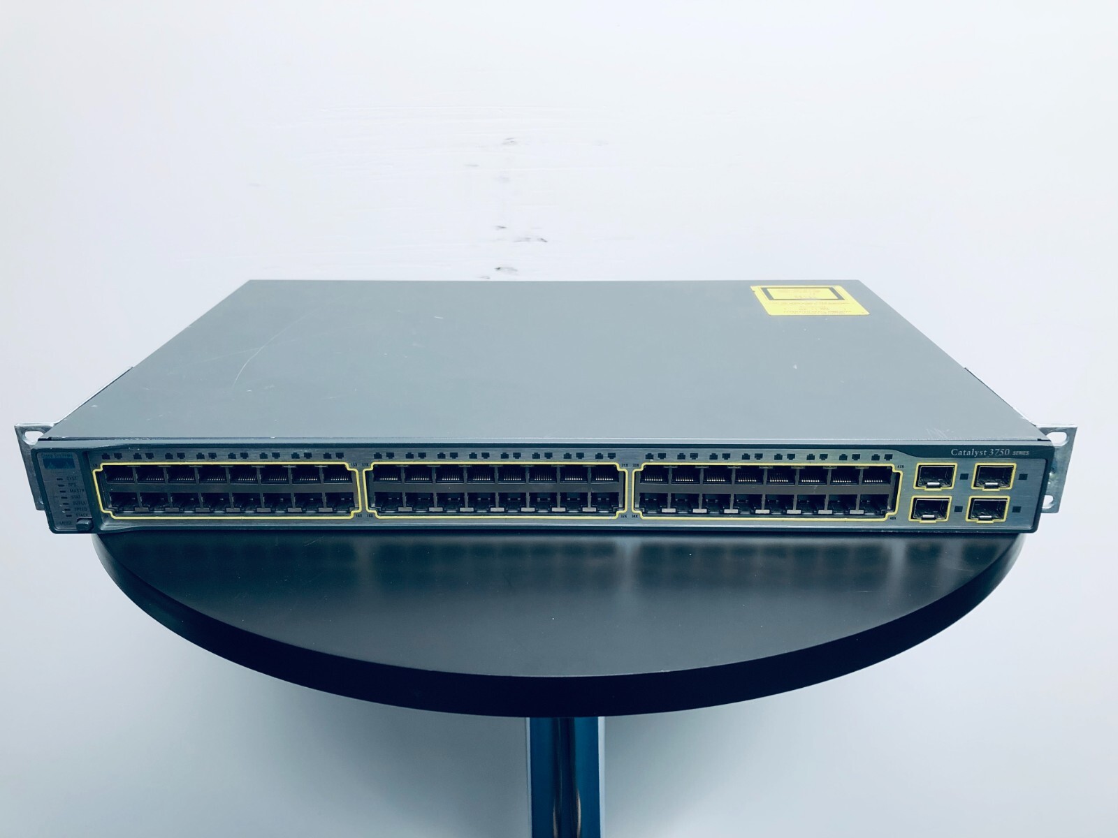 Cisco Catalyst 3750 SMI (WS-C3750-48TS-S) 48-Port 100Mbits Ethernet ...