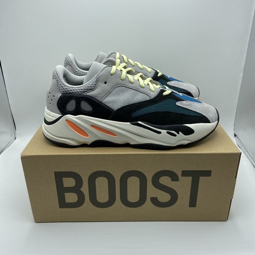 yeezy 700 wave runner size 10