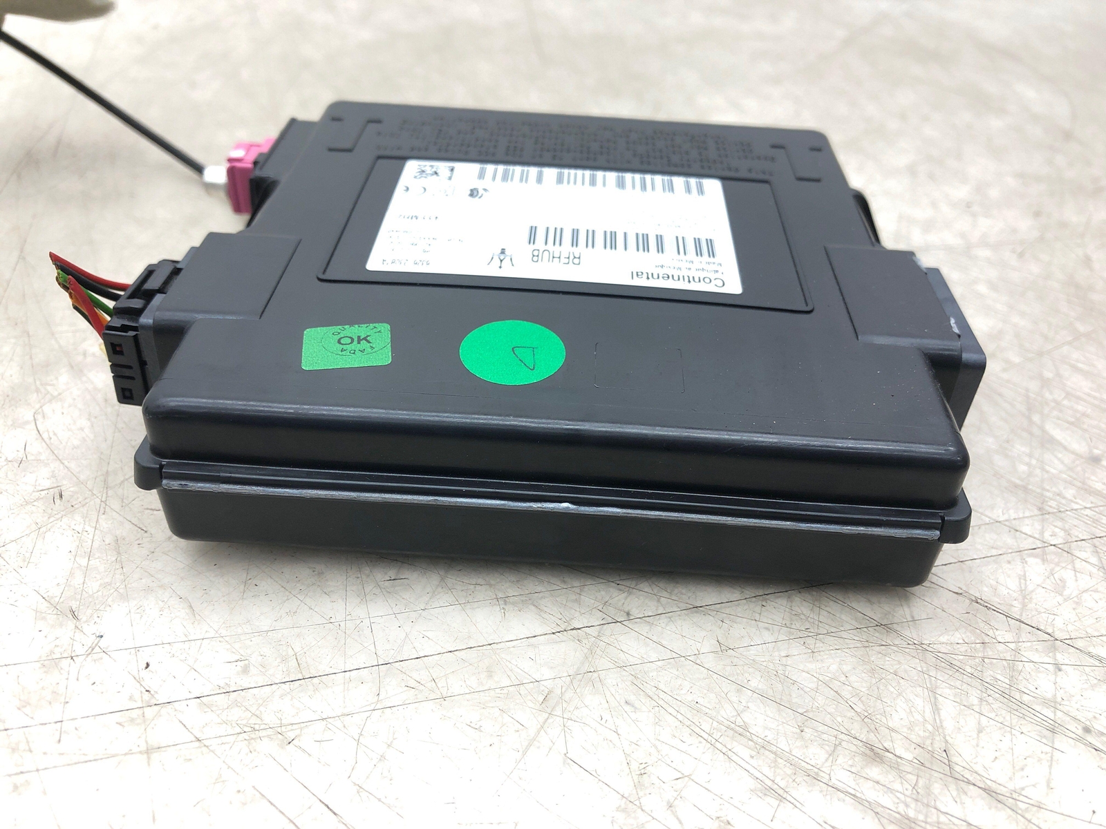 2017-2022 MASERATI LEVANTE PASSIVE KEYLESS ENTRY CONTROL MODUEL 670101219 OEM