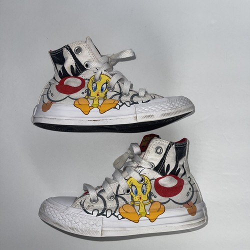Converse Chuck Taylor All-Star Hi Looney Tunes Tweety Sylvester size 11 Youth