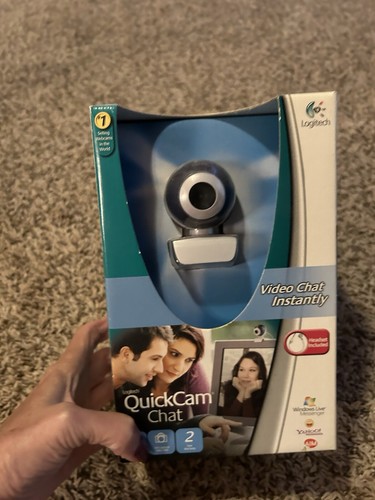 Logitech Quick Cam Chat Headset Included - Picture 3 of 6