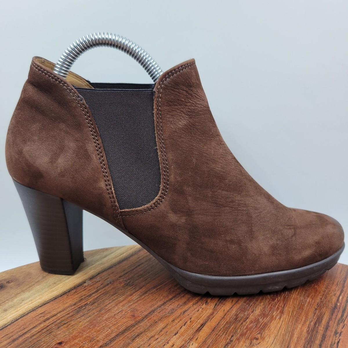 Gabor Chelsea Ankle Boots Women's 5.5 / 8 Brown Black Nubuck