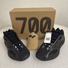 Yeezy 700 V3 Clay Brown for Sale | Authenticity Guaranteed | eBay