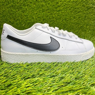 Nike Blazer Low Boys Size 5Y White Black Athletic Leather Walking Shoes Sneakers