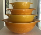 Vintage Pyrex Sunflower Cinderella nesting Bowls set of 4