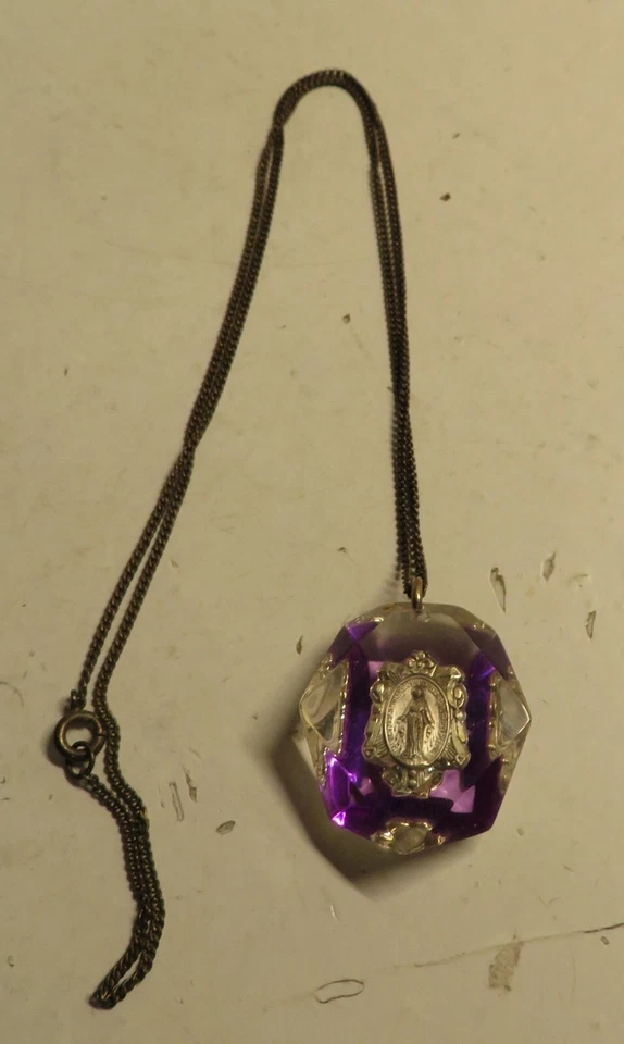 VINTAGE VIRGIN MARY RELIGIOUS PRAY STERLING PURPLE CATHOLIC Pendant 18" Necklace - Image 3 of 4