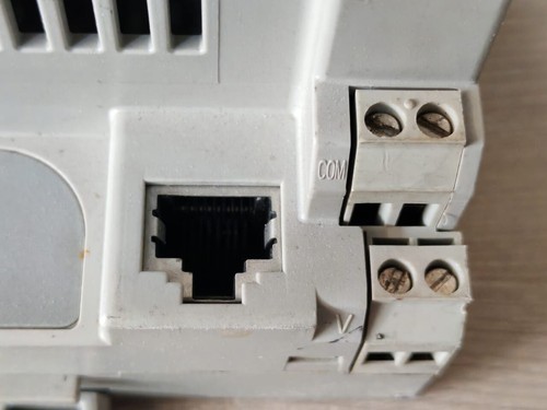Allen-Bradley 1794-ACN15 Ser D ControlNet Adapter PN-62520 F/W 10.3 - Picture 7 of 10