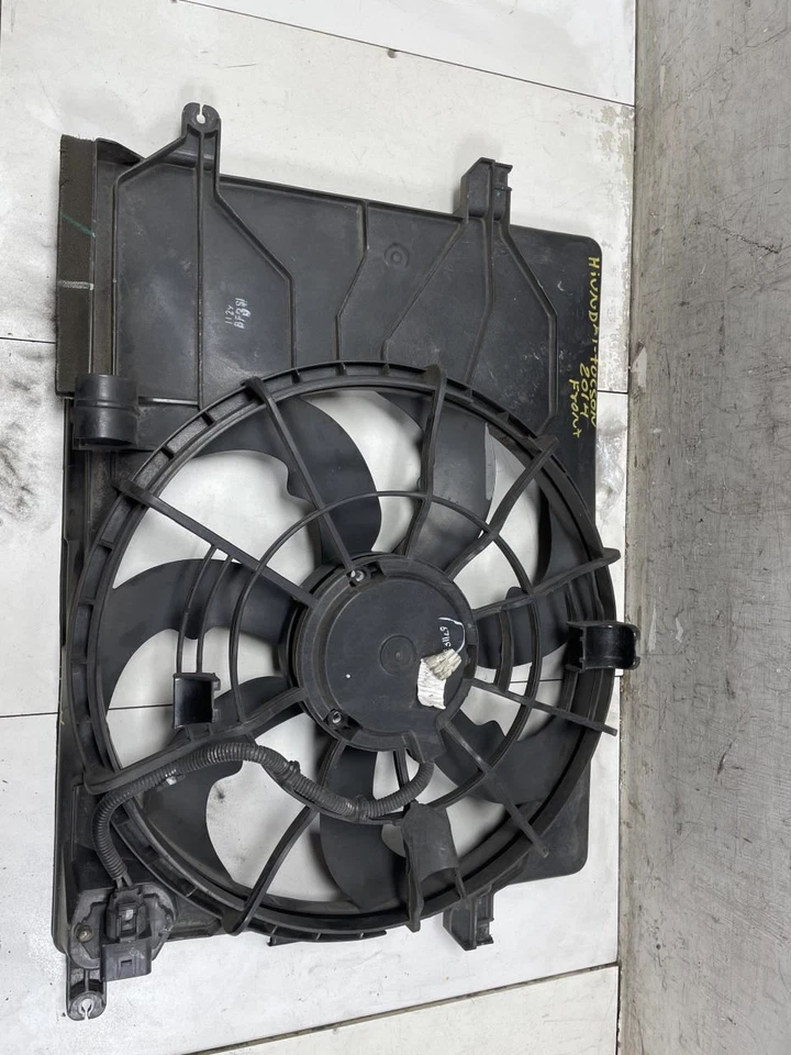 2014 HYUNDAI TUCSON GLS RADIATOR FAN MOTOR ASSY OEM+ - Image 3 of 4